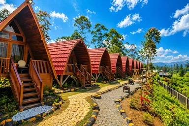 Cottage parabon land
